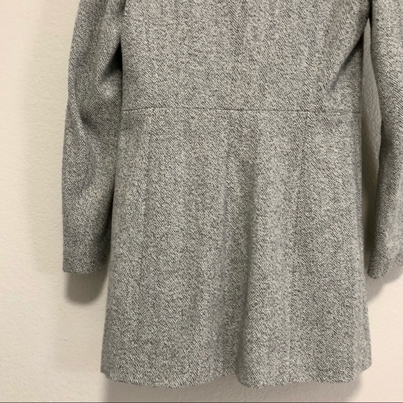 Zara - coat - Picture 7 of 9